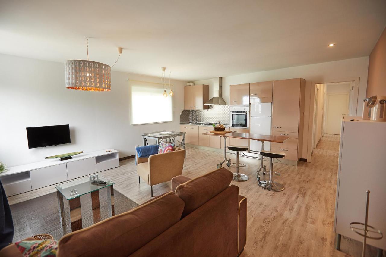 Apartamento En Viveiro Zewnętrze zdjęcie
